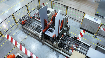 1塊板材變海爾冰箱:智能制造顯科技實(shí)力